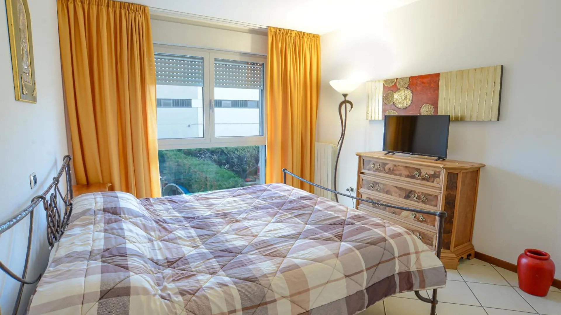 Casa Milena Ac & Wifi Apartment Vado Ligure Italy